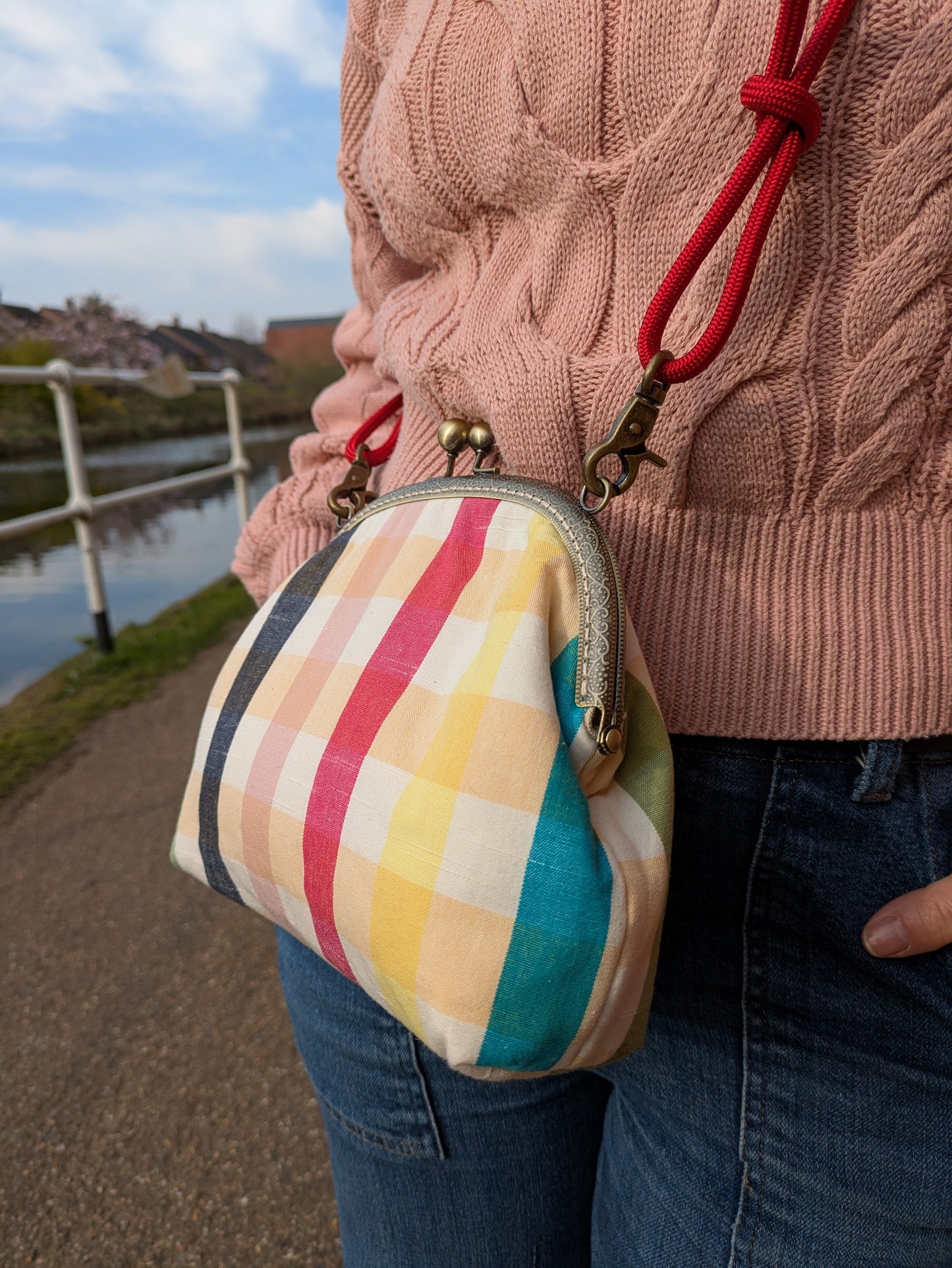 Gamaguchi Kiss-Lock Shoulder Bag - Pink image 7