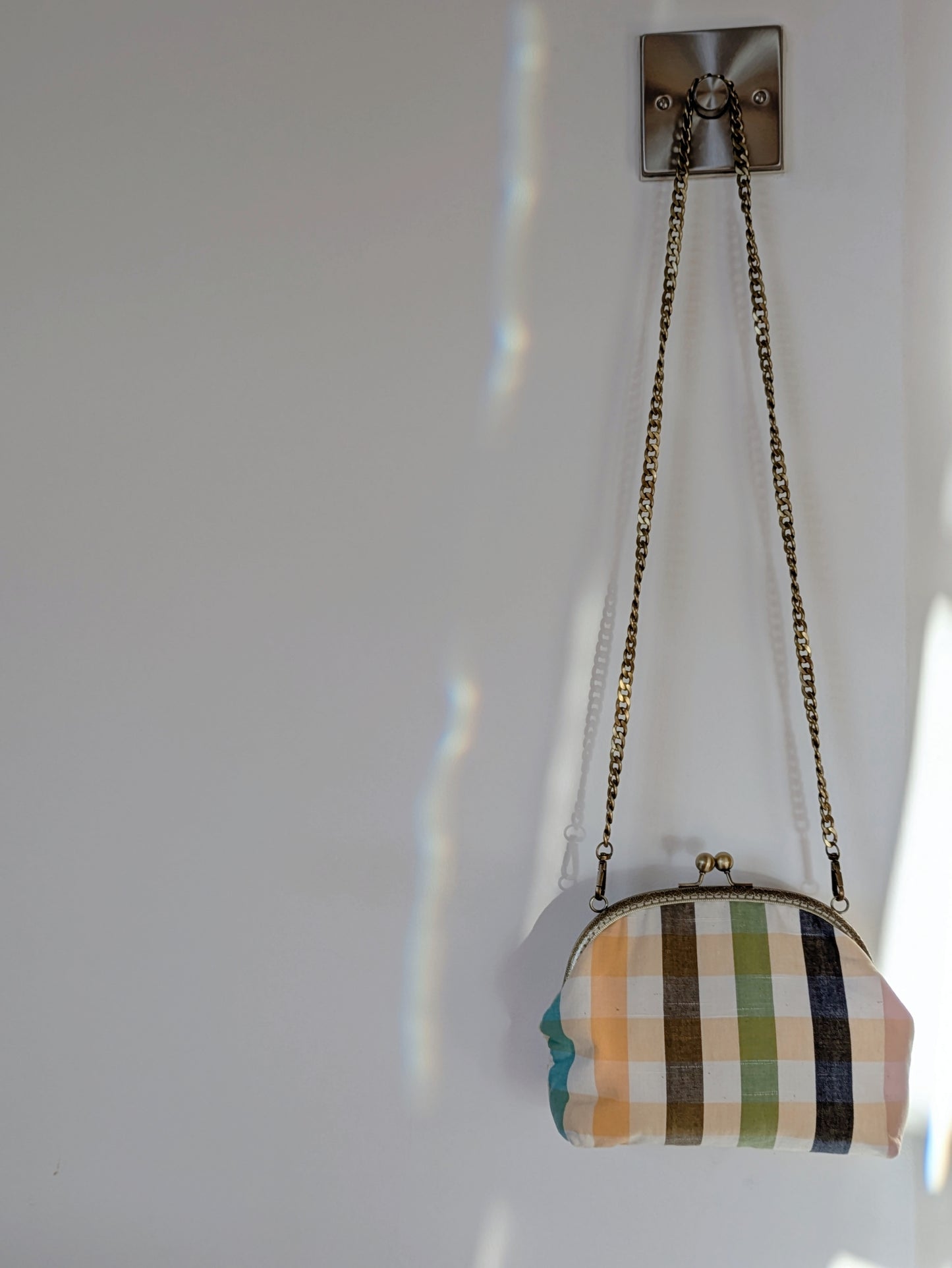 Gamaguchi Kiss-Lock Shoulder Bag -Yellow/Pink image 3