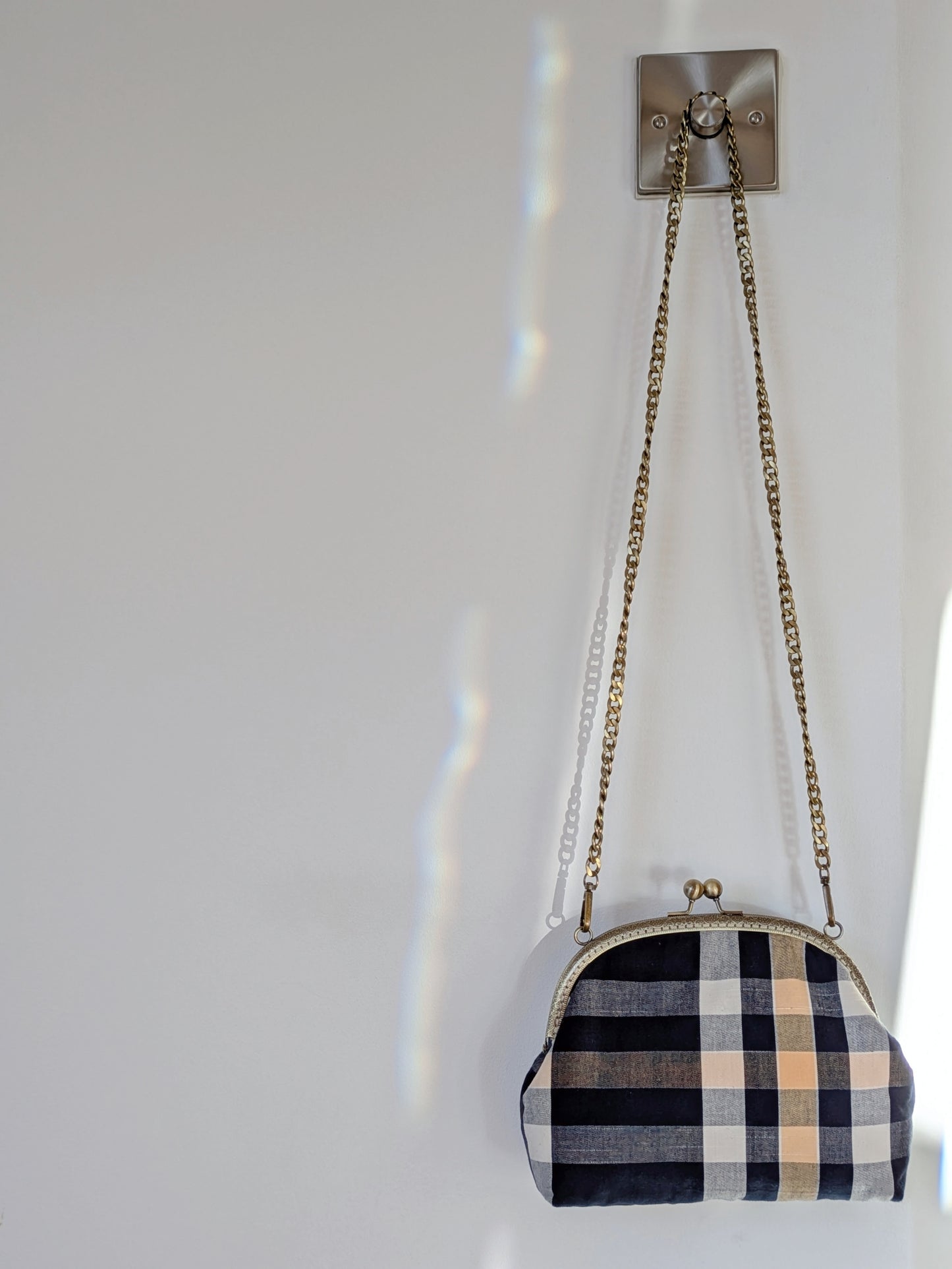 Gamaguchi Kiss-Lock Shoulder Bag - Navy image 6