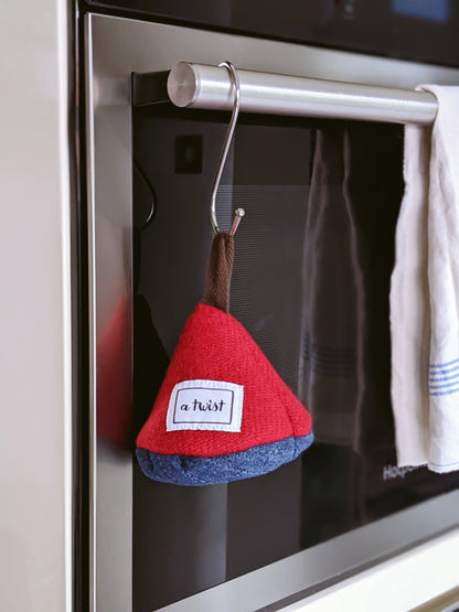 Triangular Lid Mitten - Small image 6