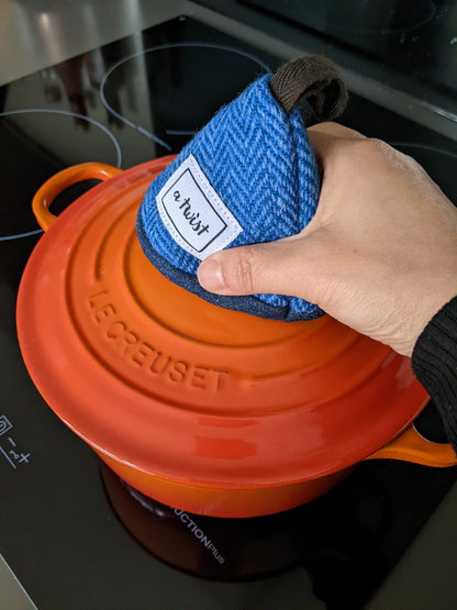 Triangular Lid Mitten - Small image 7