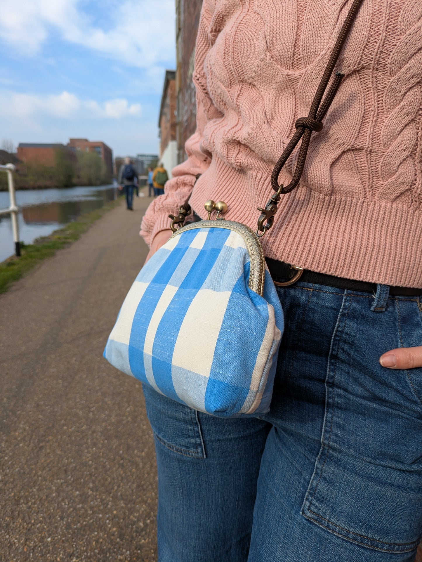 Gamaguchi Kiss-Lock Shoulder Bag - Light Blue image 5