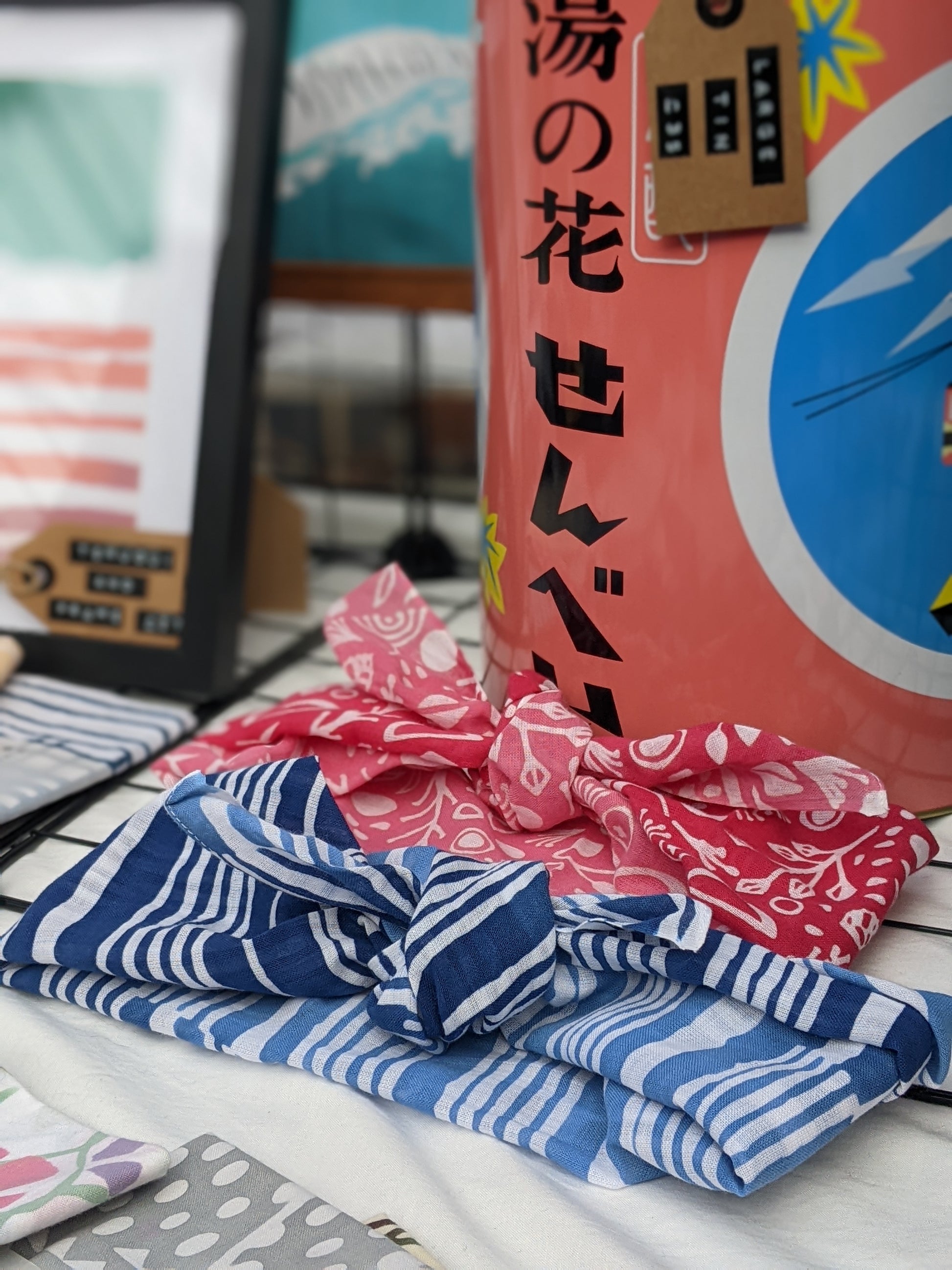 Nijiyura Chusen Gauze Tenugui Cloth - Fruit Pattern image 2