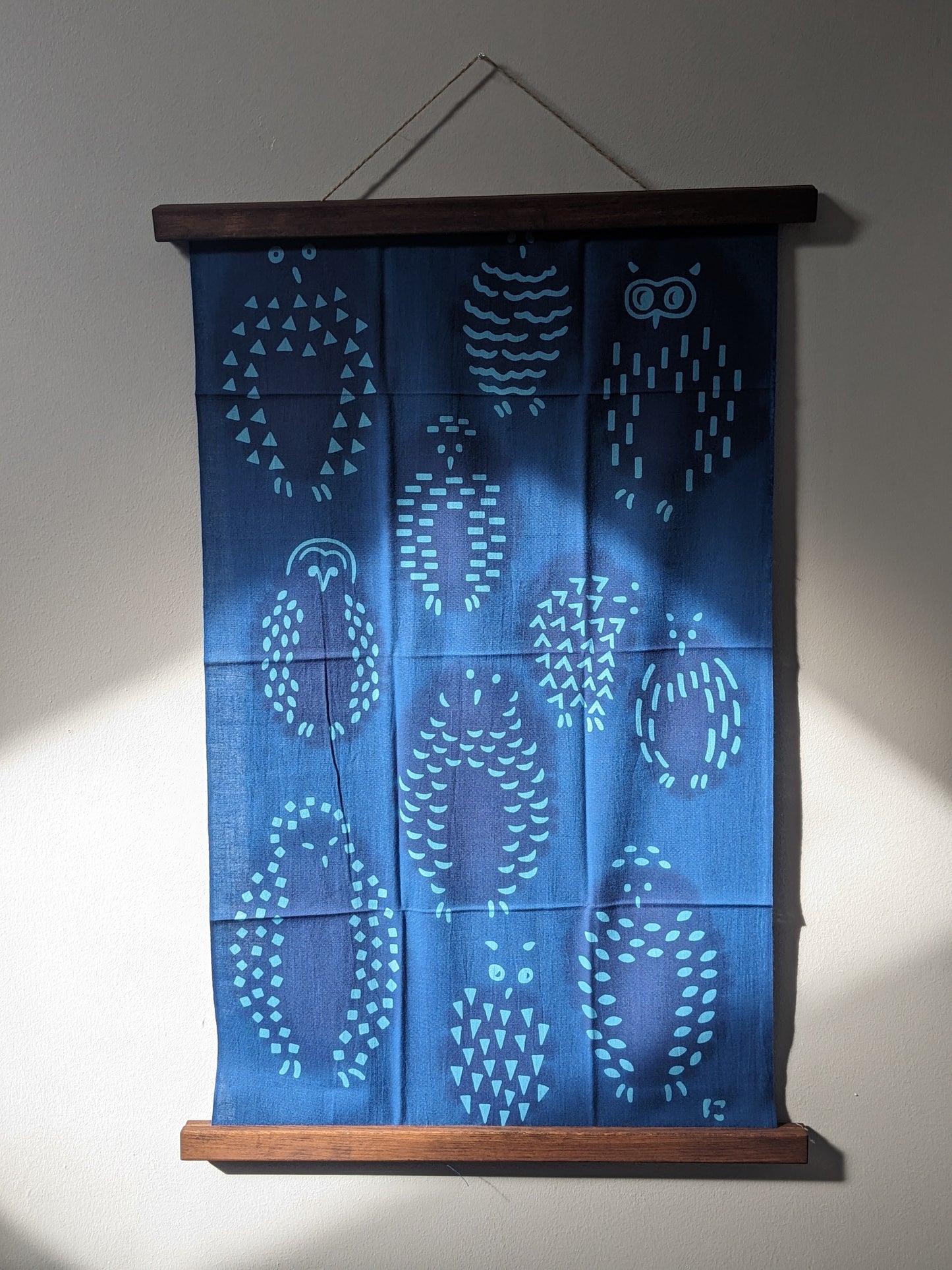 Nijiyura Chusen Tenugui Cloth - Owl Yoake/Yugure image 2