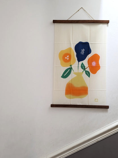 Nijiyura Chusen Tenugui Cloth - Flower Vase on the wall