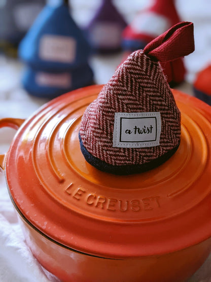 Triangular Lid Mitten - Small image 2