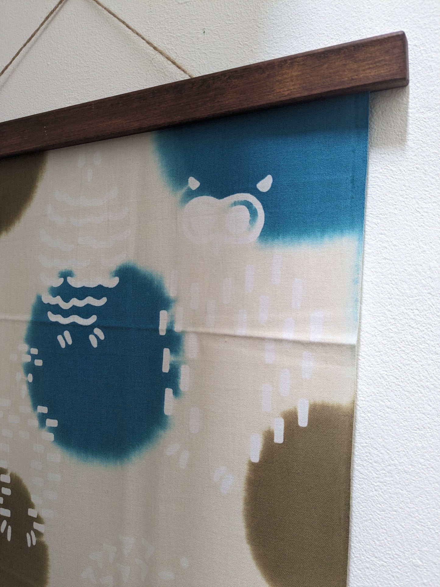 Nijiyura Chusen Tenugui Cloth - Owl Yoake/Yugure image 5